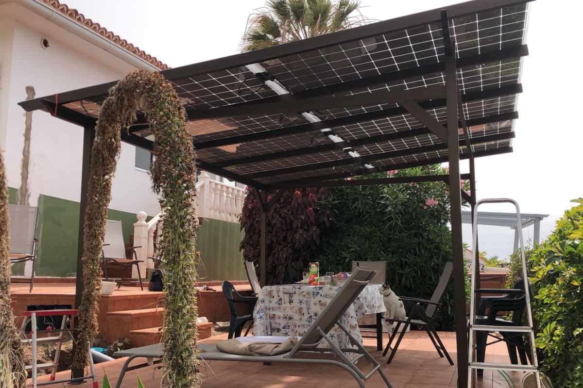 Solárna pergola