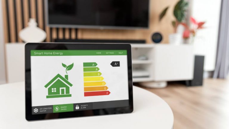 Ako váš domov môže získavať zo solárnej energie maximum: Objavte výhody spojenia fotovoltiky a Smart home technológií